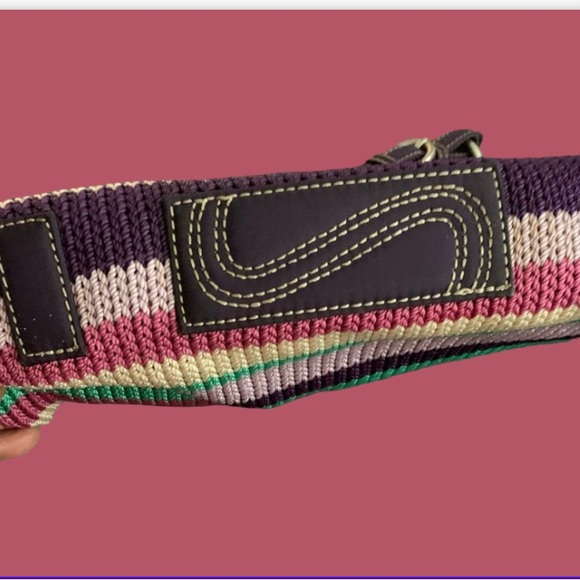 The SAK a beautiful Crochet Classic Purse - Picture 7 of 7